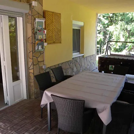 In 34651 Дом отдыха *