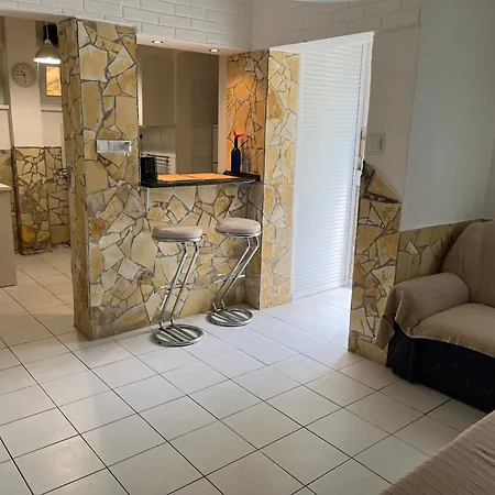 In 34651 * בלטונפנבש