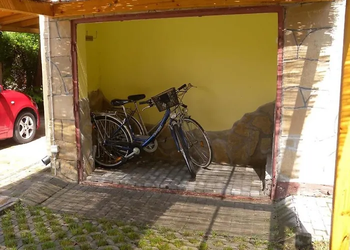 In 34651 בית נופש בלטונפנבש